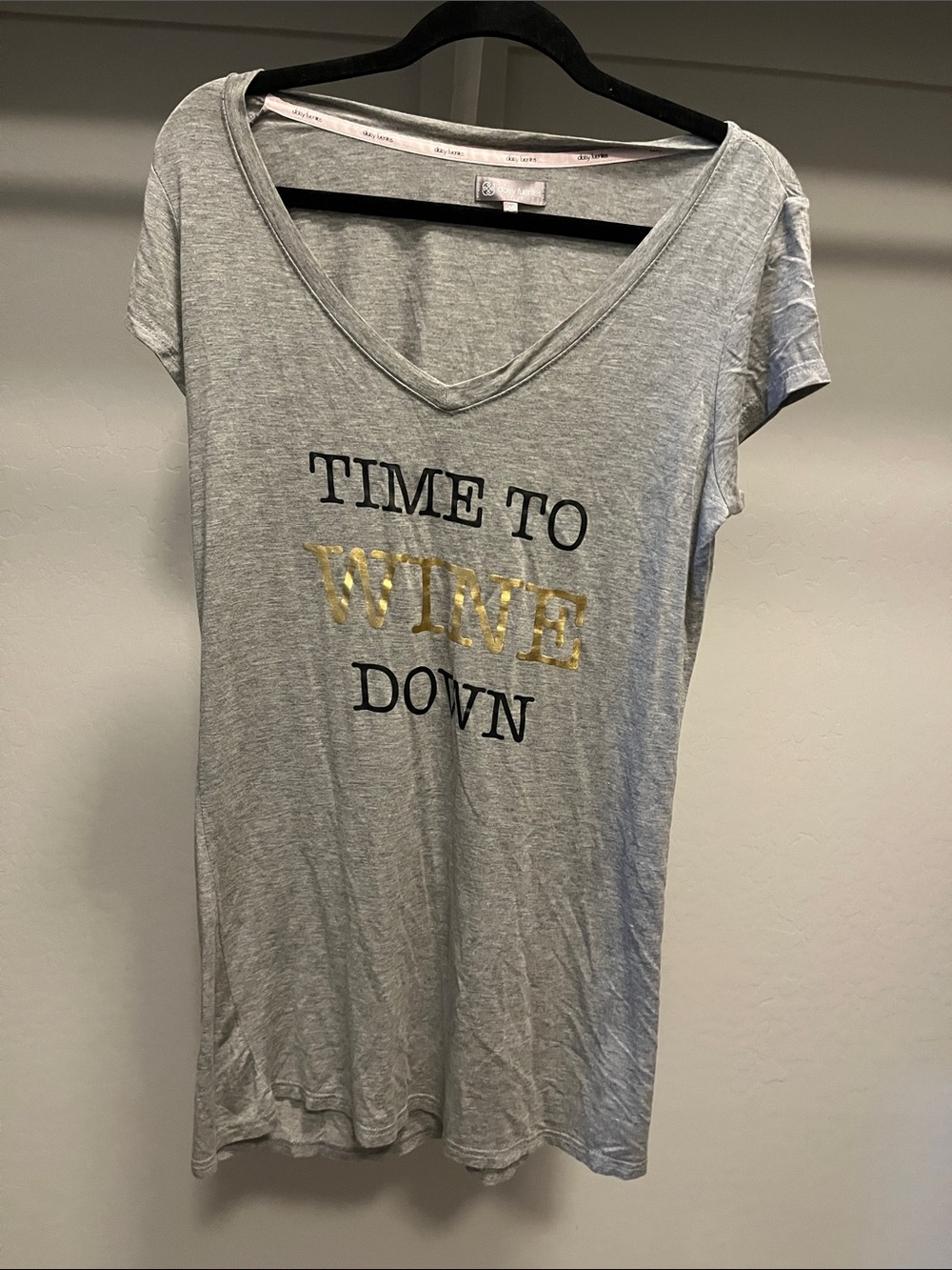 Daisy Fuentes Gray Sleep Shirt with Gold Print - "Time to Wine Down"